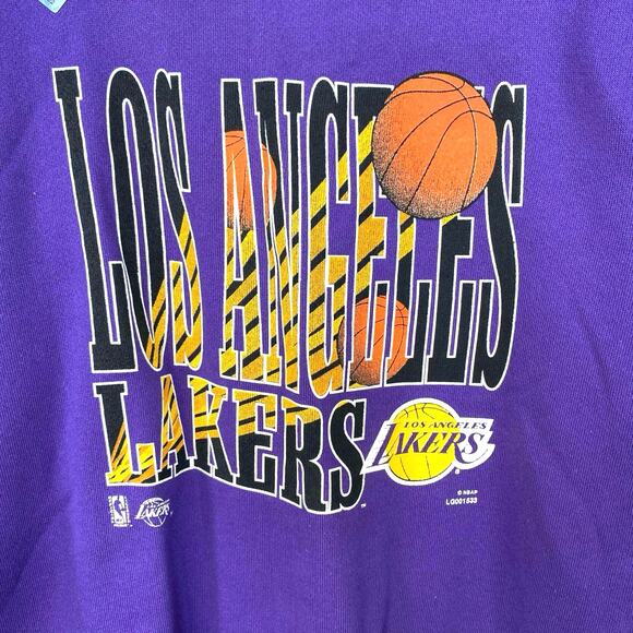 NWT women’s vintage Los Angeles Lakers sweatshirt. Size extra large. - Picture 3 of 8